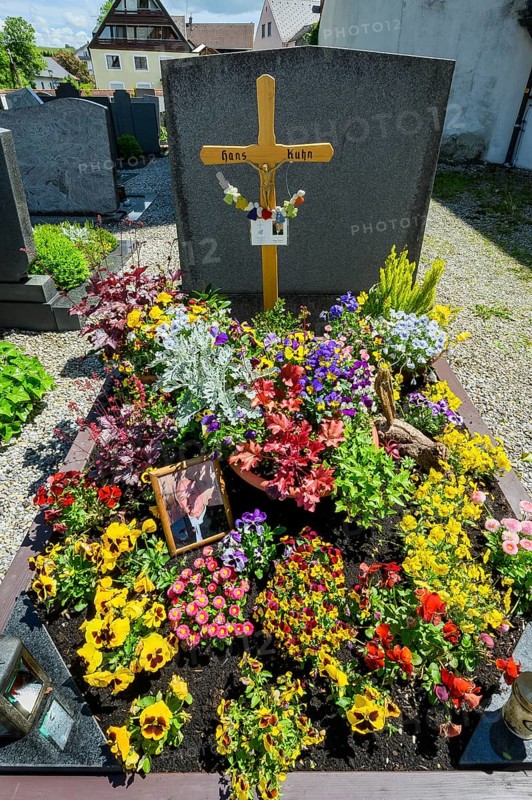Fresh grave with floral decoration, Allgäu, Swabia, Bavaria, Germany, Europe