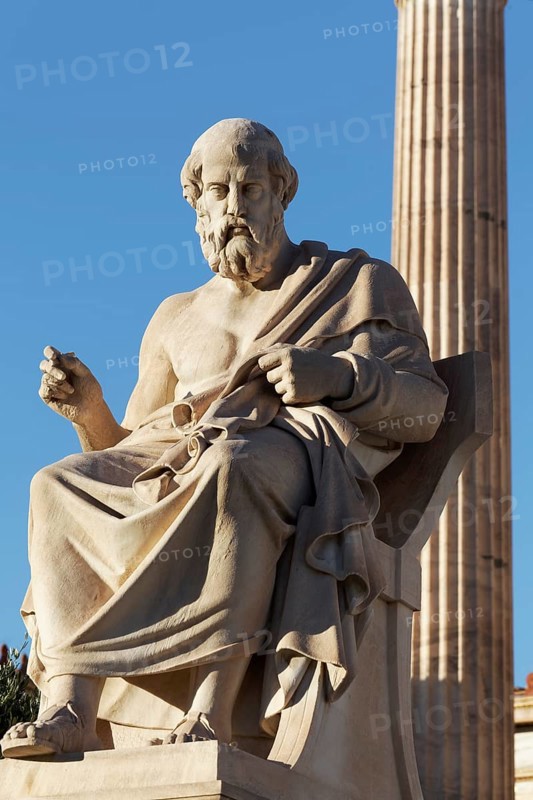 Sculpture of the Greek philosopher Plato, Plato, blue sky, sculptor Leonidas Drosis, Academy of Athens, Greece, Europe