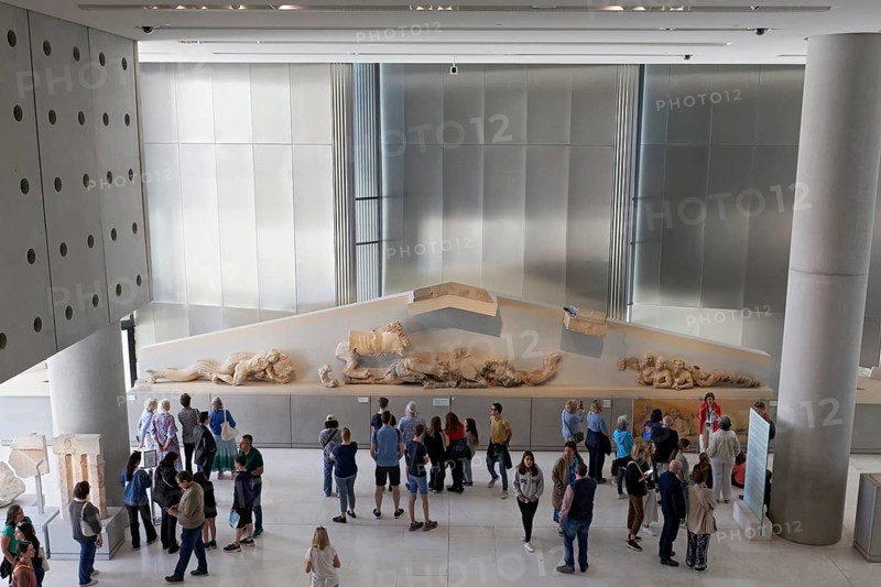 Parthenon pediment with figures, Acropolis Museum, architect Bernard Tschumi, Athens, Greece, Europe