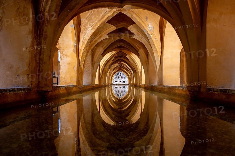 Banos de Dona Maria de Padilla, Baths of Dona Maria de Padilla, in the Moorish royal palace Real Alcazar, Seville, Andalusia, Spain, Europe
