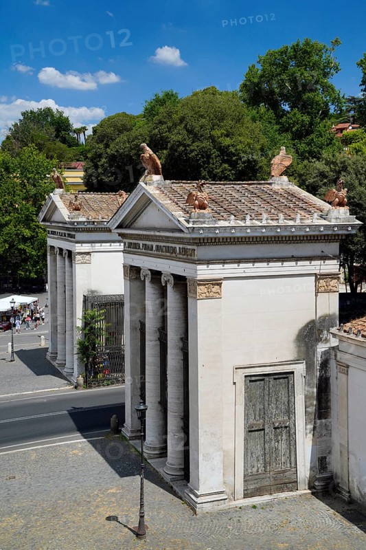 Monumental entrances, neoclassical propylaea, Villa Borghese, Piazzale Flaminio, Lazio region, Italy, Roma, Lazio, Italy, Europe