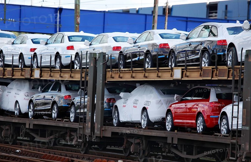 Bremerhaven, 29/09/2010 A goods train loaded with new Audi vehicles in Bremerhaven. The vehicles are loaded onto special ships for export, Bremerhaven, Germany, Europe