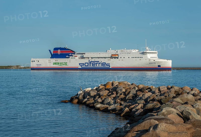 Polferries ferry Varsovia arrive in Ystad after travelling from Swinoujscie, Poland. Ystad, Scania, Baltic Sea, Sweden, Scandinavia, Europe