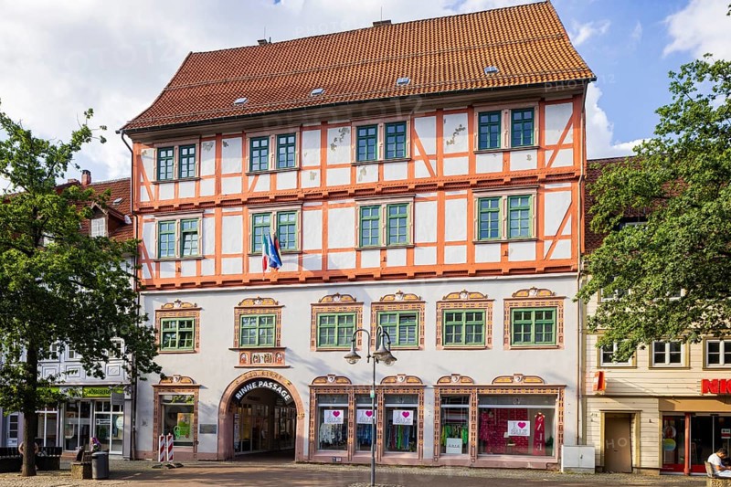 Osterode am Harz is a medium-sized town and independent municipality in the south-east of the state of Lower Saxony in the district of Göttingen on the south-western edge of the Upper Harz. Kornmarkt, Osterode, Osterode, Lower Saxony, Germany, Europe