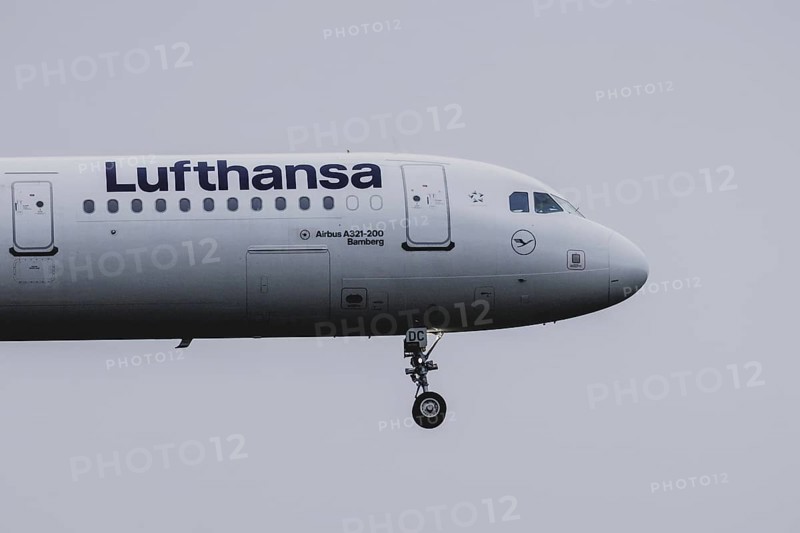 A Lufthansa aircraft, photographed at Berlin Brandenburg Airport 'Willy Brandt'Äô (BER) in Schönefeld, 08/08/2024