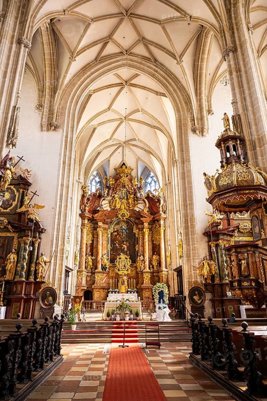 Church ('Piaristenkirche Unsere liebe Frau') in the historic old town of Krems an der Donau, Austria, Europe