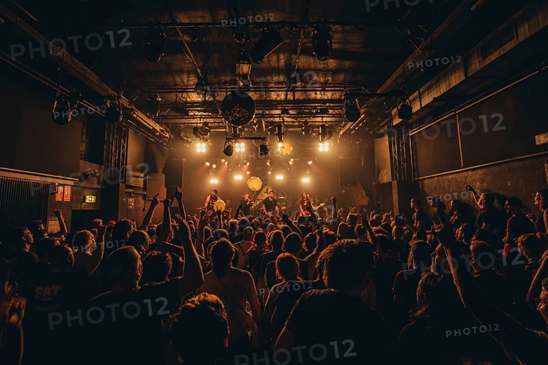 Less Thank Jake live at Berlin SO36 on 31.07.2024