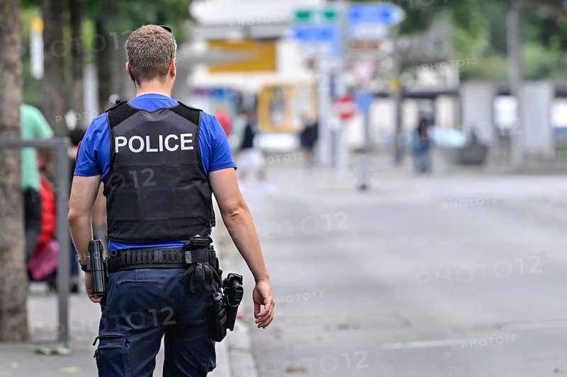 Policeman back label Police
