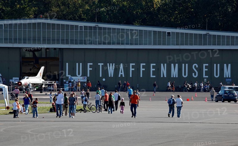 Berlin, 19.09.2009, Fighter jets can be seen on the tarmac of the Bundeswehr Air Force Museum in Berlin Gatow, Berlin, Germany, Europe