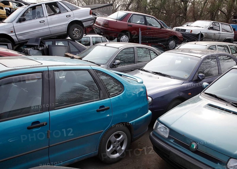 Berlin, 09.0420.09, Vehicles for scrapping at a scrap yard of a car recycler, Berlin, Germany, Europe