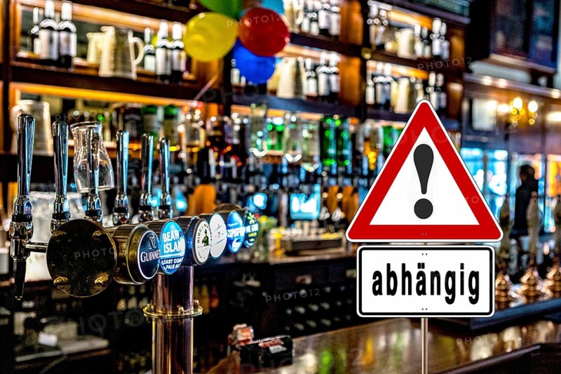 Symbolic image, warning sign for alcohol addiction, danger of addiction, alcohol abuse, health warning, alcoholic beverages, bar, alcoholic drinks, youth protection, legal drug, alcohol withdrawal