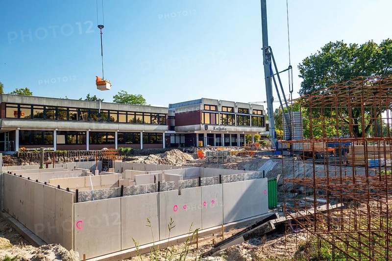 Construction site, start of structural work, new building, town hall, town centre, municipality of Moormerland, East Frisia, Germany, Europe