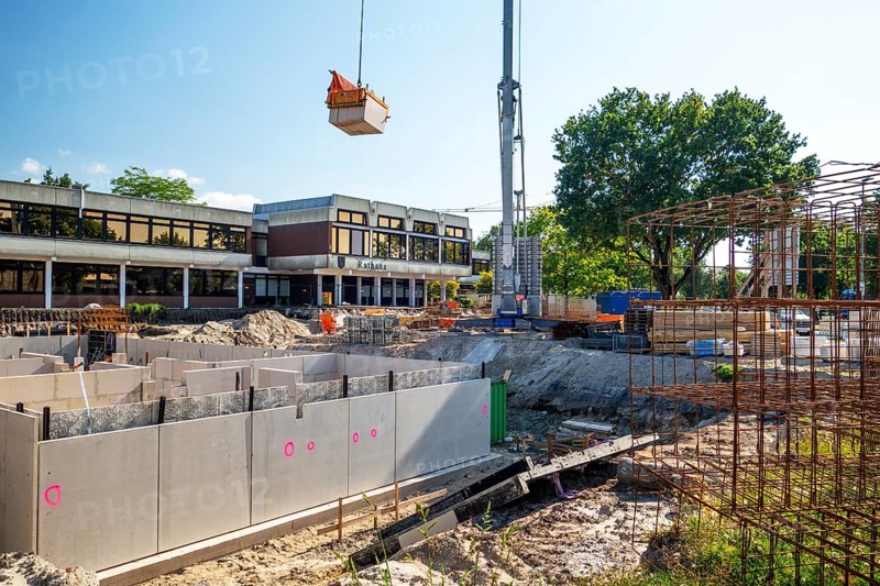 Construction site, start of structural work, new building, town hall, town centre, municipality of Moormerland, East Frisia, Germany, Europe