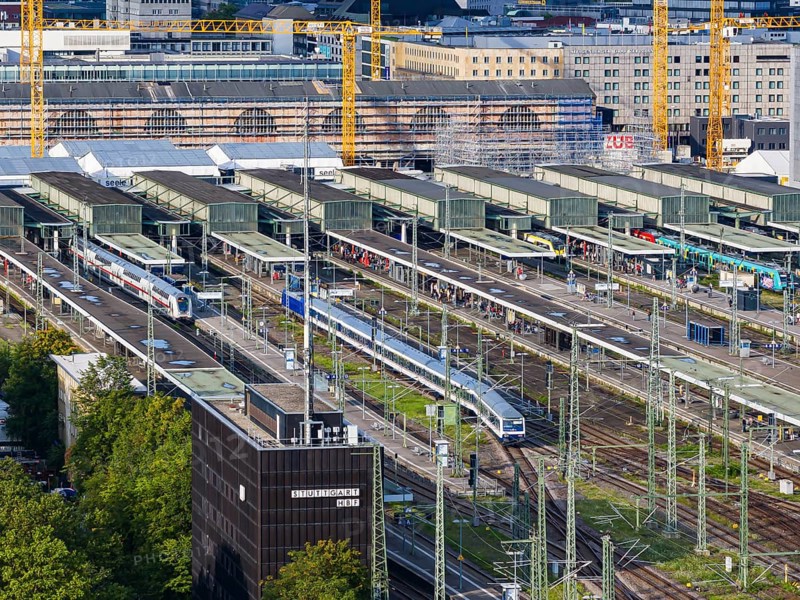 Track apron at the main station, platform with regional train and InterCity IC. After completion of the Stuttgart 21 railway project, the new Rosenstein Quarter and flats are to be built here. But the plan is faltering. Firstly, the connection of the Gäubahn railway to the new through station is unclear. Secondly, an amendment to the General Railway Act (AEG) could prevent the track system from being cancelled. Aerial view. Stuttgart, Baden-Württemberg, Germany, Europe