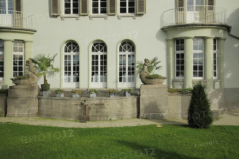 Neoclassical Villa Wenske built in 1905, garden, Opelvilla, Opelvillen, Rüsselsheim, Hesse, Germany, Europe