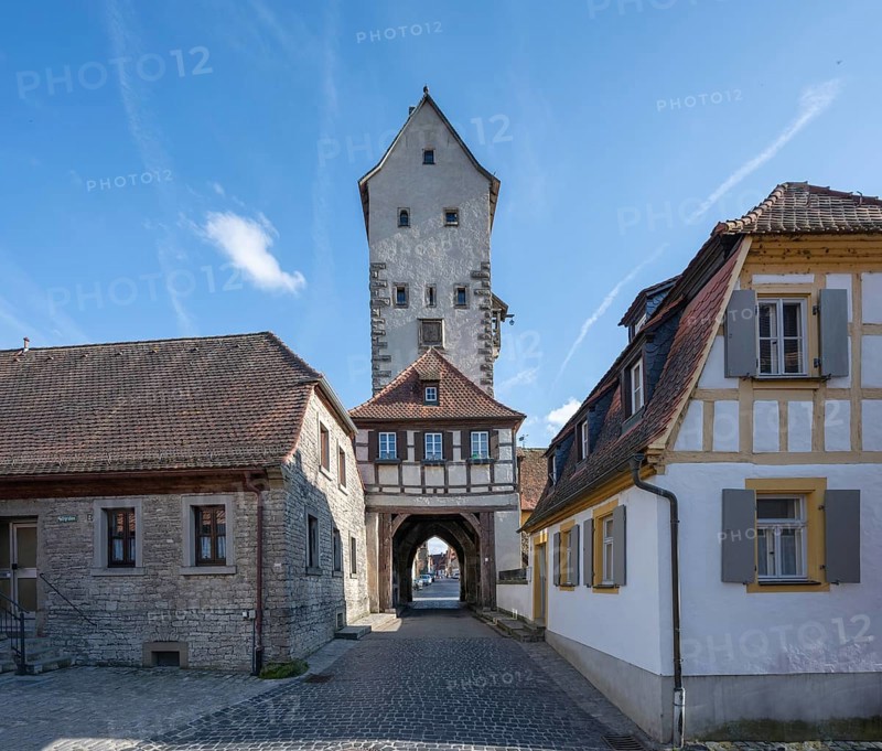 Medieval Lower Tor tor, core around 1400, extended in the 16th century, Mainbernheim, Lower Franconia, Bavaria, Germany, Europe