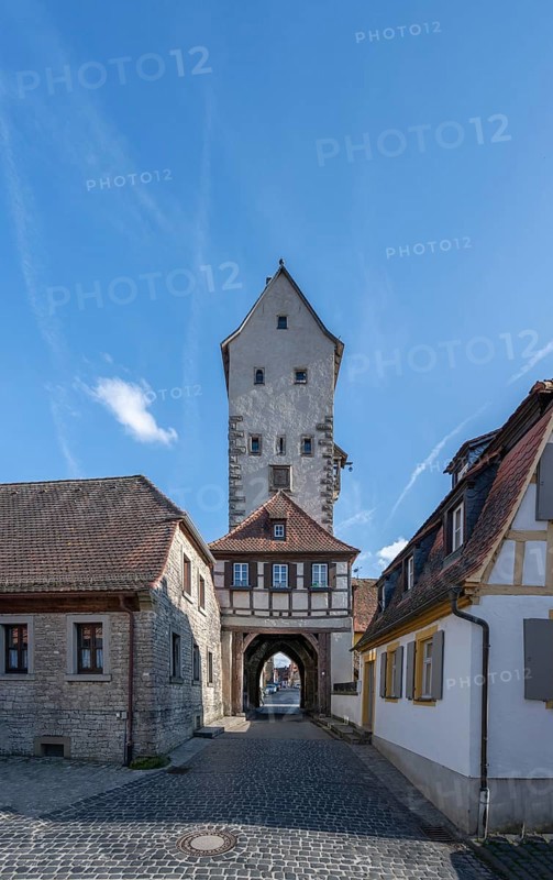 Medieval Lower Tor tor, core around 1400, extended in the 16th century, Mainbernheim, Lower Franconia, Bavaria, Germany, Europe
