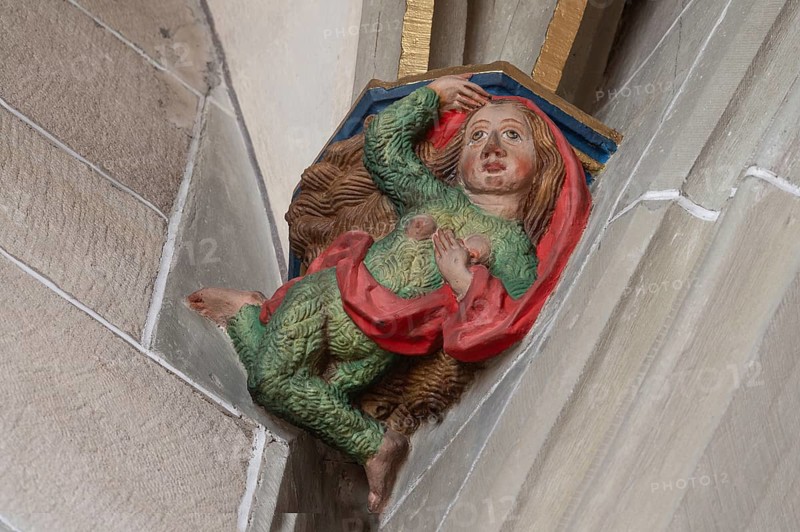 Wild woman with shaggy robe, console stone in Heilig Kreuz Minster, Rottweil, Baden-Württemberg, Germany, Europe