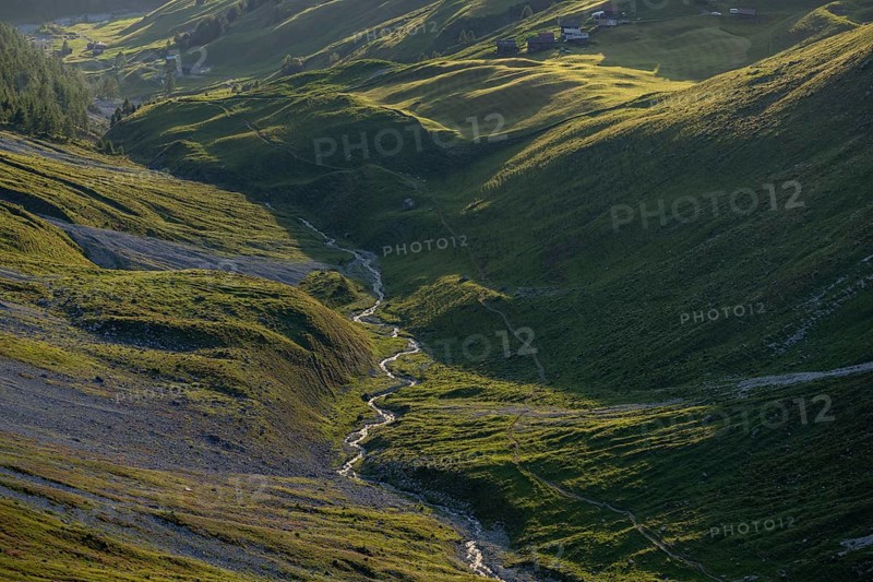 Evening mood in the mountains, view of Sapün from the Strela Pass, Davos, Grisons, Switzerland, Europe