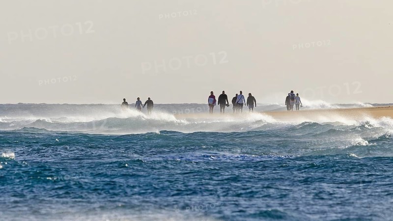 Destination Spain, swimming in the sea, travel, holidays, sun and fun on the beach, white sandy beach, cool wind, holiday feeling, hiking by the sea, waves, stormy weather, Playa del Matorral, bathing fun, relaxation, peace and nature, Fuerteventura, Spain, Europe