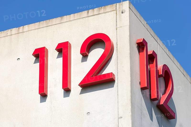 Symbolic image, emergency number 112 on a building, facade, emergency call, emergency, police, fire brigade, emergency doctor, Germany, Europe