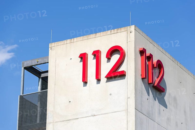 Symbolic image, emergency number 112 on a building, facade, emergency call, emergency, police, fire brigade, emergency doctor, Germany, Europe