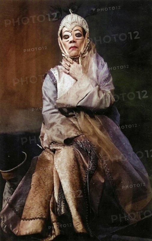 Bertholt Brecht (1898-1956), German playwright and poet. Production of his play The Caucasian Chalk Circle by the Berliner Ensemble. Helene Weigel as the governor's woman, Historic, digitally restored reproduction from a 19th century original, Record date not stated