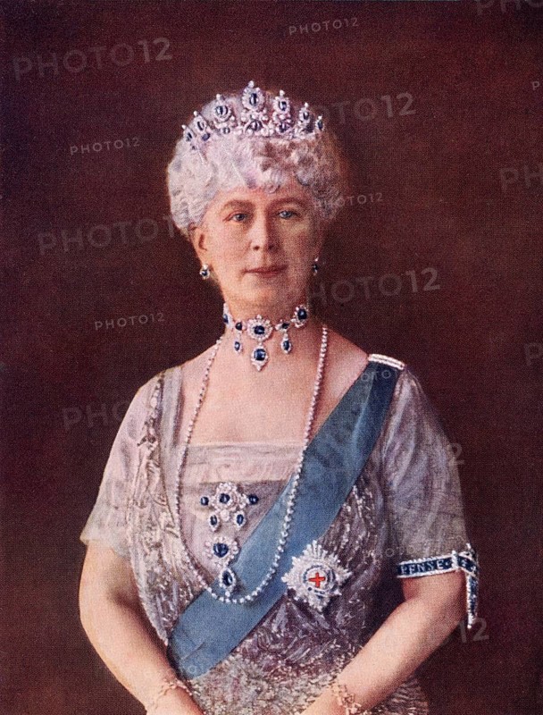 Mary of Teck, Victoria Mary Augusta Louise Olga Pauline Claudine Agnes 1867 to 1953, Queen of the United Kingdom and Empress of India as wife of King-Emperor George V. From the book Our Queen Mothers by Elizabeth Villiers, Historic, digitally restored reproduction from a 19th century original, Record date not stated