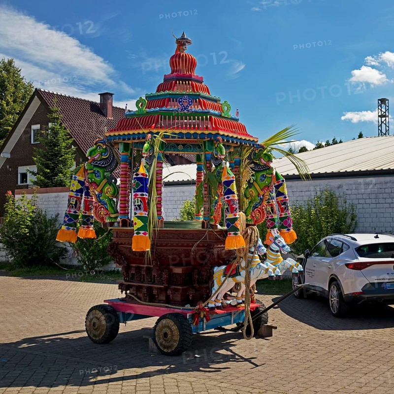 Car from the temple festival in the car park of the Hindu temple Sri Kamadchi Ampal, Hamm, Ruhr area, North Rhine-Westphalia, Germany, Europe