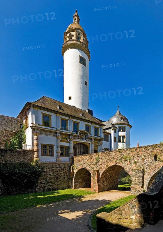 Höchster Schloss or Altes Schloss Höchst, Frankfurt-Höchst, Frankfurt am Main, Hesse, Germany, Europe