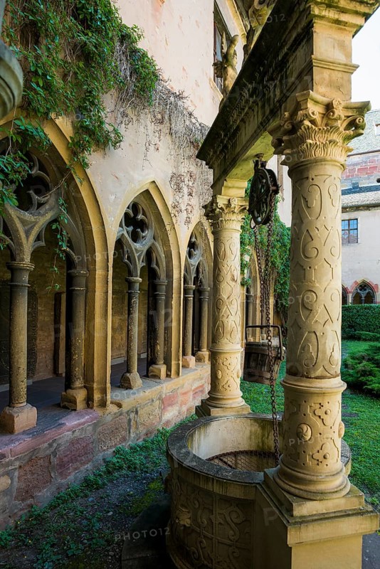 Cloister, Unterlinden Museum, Musée Unterlinden, Colmar, Alsace, France, Europe