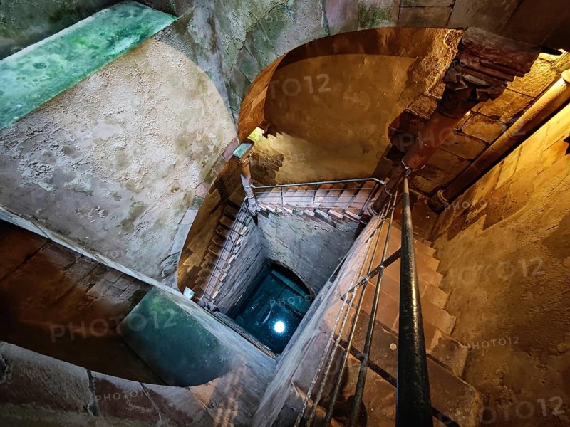 According to the inscription, the historic mikvah was built in 1260, the shaft is 25 metres deep and reaches the groundwater, Friedberg, Hesse, Germany, Europe