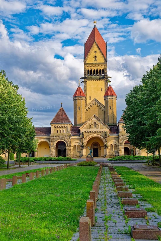 Grove of Honour and Crematorium, Leipzig South Cemetery, Leipzig, Saxony, Germany, Europe