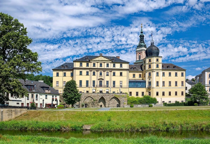 Neoclassical Lower Castle and St Mary's Evangelical-Lutheran Town Church on the River Weisse Elster, residential town of Greiz, Thuringia, Germany, Europe