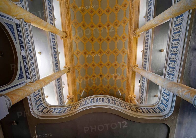 Gallery and ceiling design, Protestant town church of St. Mary's, interior view, residential town of Greiz, Thuringia, Germany, Europe