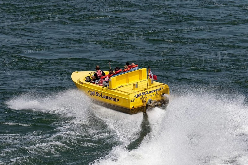 Boating, speed boat on the Saint Lawrence River, Montreal, Province of Quebec, Canada, North America