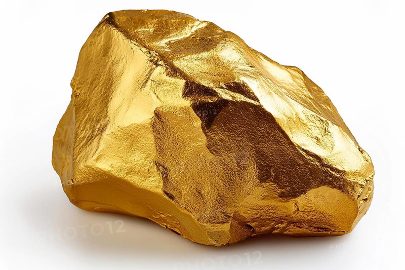 Shiny gold nugget with a rough, irregular appearance on a white background, ai generated, AI generated