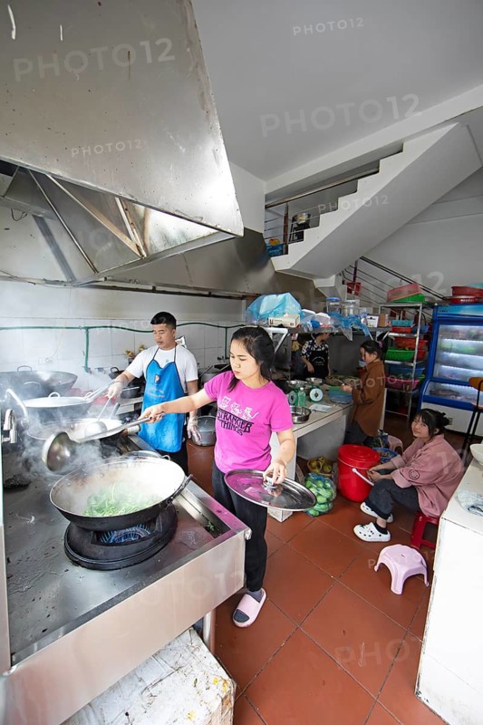Kitchen of a Vietnamese restaurant, Ha Giang province, Vietnam, Asia