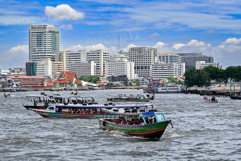 Chao Phraya River Water Taxi, Bangkok, Thailand, Asia