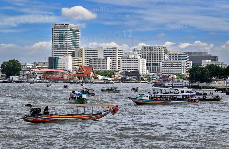 Chao Phraya River Water Taxi, Bangkok, Thailand, Asia