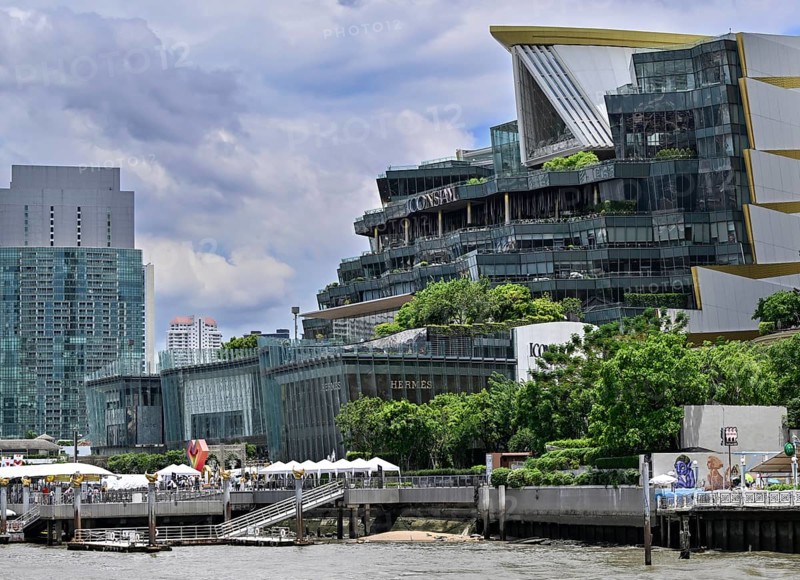 Iconsiam shopping centre, Bangkok, Thailand, Asia