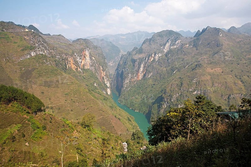 Tu San Gorge and Nho Que River, Dong Van Karst Plateau UNESCO Global Geopark, Ha Giang Province, Vietnam, Asia