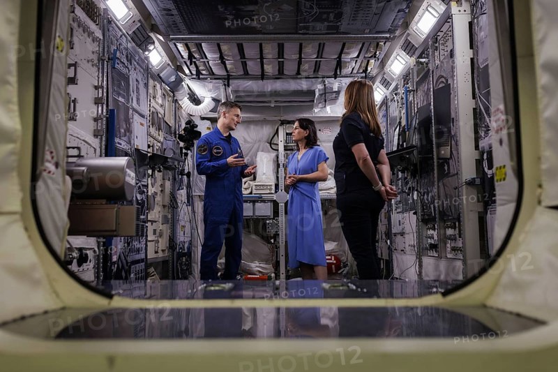 Annalena Bärbock (Alliance 90/The Greens), Federal Foreign Minister, and Matthias Maurer, German astronaut, pictured during a visit to the European Astronaut Centre of the European Space Agency (ESA) during the Foreign Minister's trip to Germany in Troisdorf, 30.07.2024