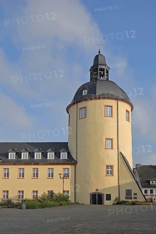 Thick Tower of the University, Lower Castle built 17th century, baroque, Siegen, Siegerland, North Rhine-Westphalia, Germany, Europe