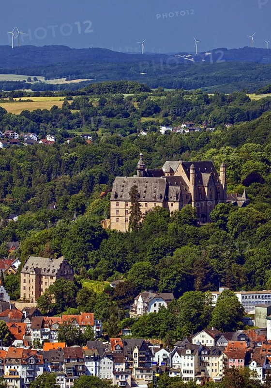 Elevated city view of the landgrave's castle and the old town, Marburg an der Lahn, Hesse, Germany, Europe