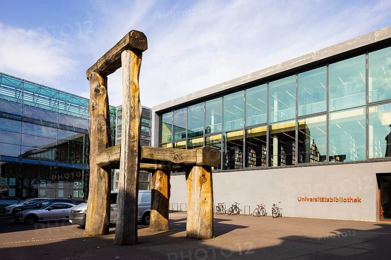 Sculpture, Chair-Empty Chair, Bauhaus University Weimar