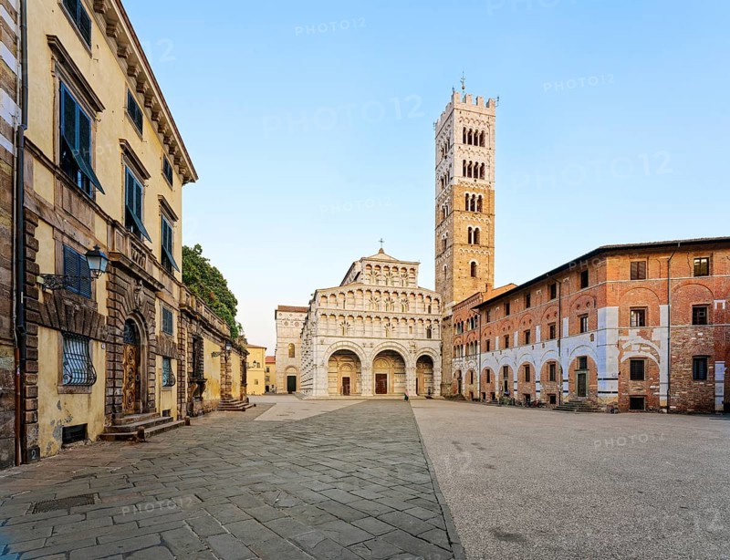 Cathedral, Cathedral di San Martino also Duomo di Lucca, Piazza San Martino, Lucca, Tuscany, Italy, Europe
