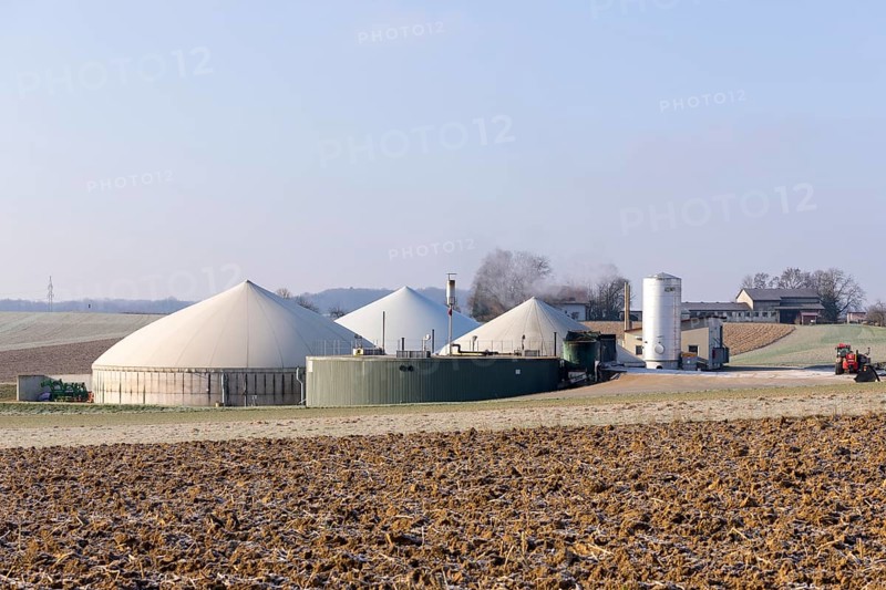 Symbolic image, energy transition, biogas plant near Backnang, arable farming, field, Baden-Württemberg, Germany, Europe