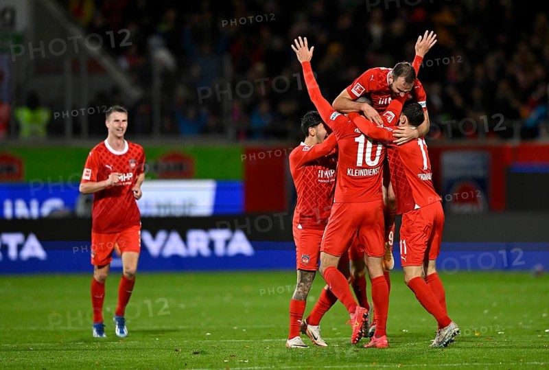 Goal celebration Tim Kleindienst 1. FC Heidenheim 1846 FCH (10) l, Voith-Arena, Heidenheim, Baden-Württemberg, Germany, Europe