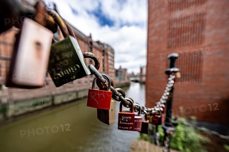 Love locks, Speicherstadt, Hamburg, Germany, Europe